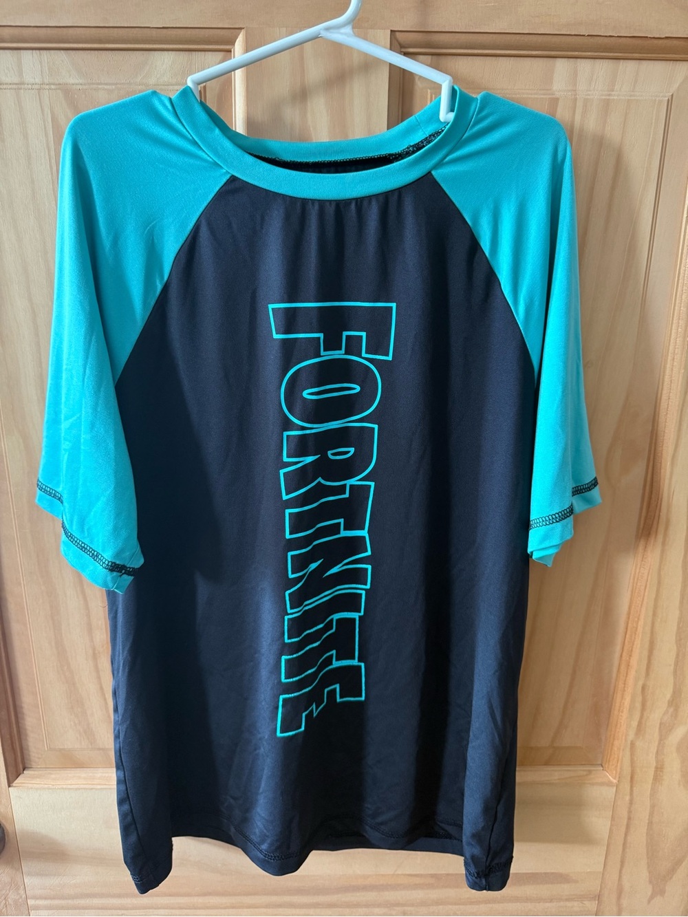 Like New, Boys Size XL (14/16) Fortnite T-Shirt